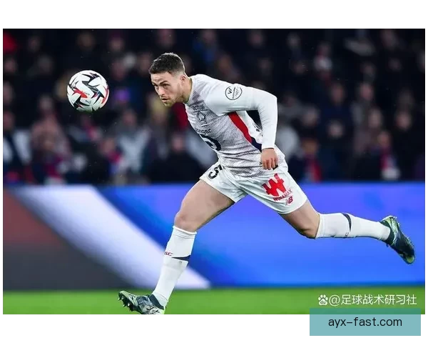 维罗纳球迷对法焦利发出歧视性口号 古德蒙德松随即回应事件曝光